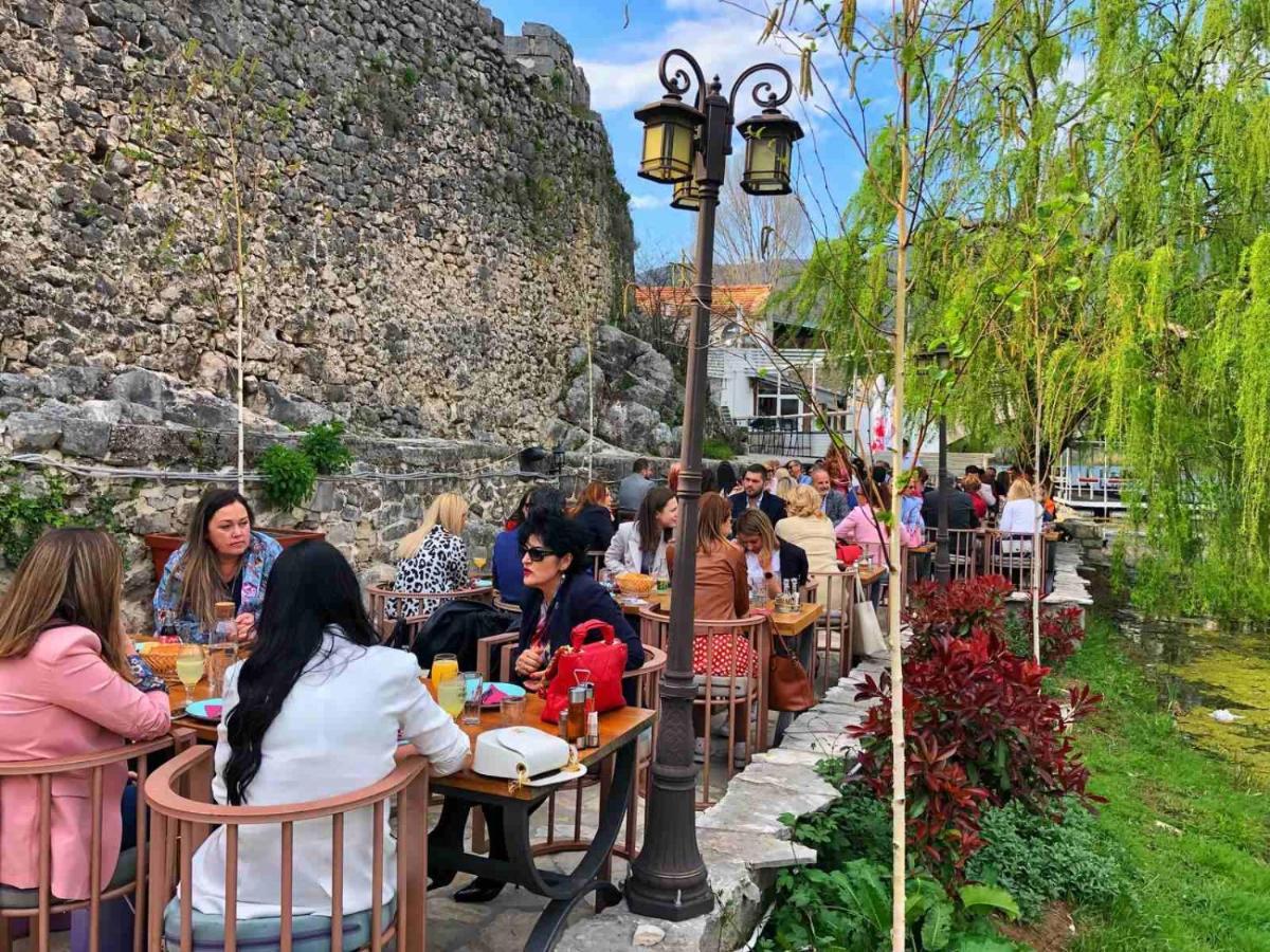 Hotel Restoran Humsko Trebinje Exterior foto